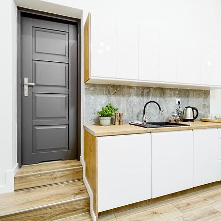 Niron Apartament Dom Z Papieru Sztokholm بيوا المظهر الخارجي الصورة