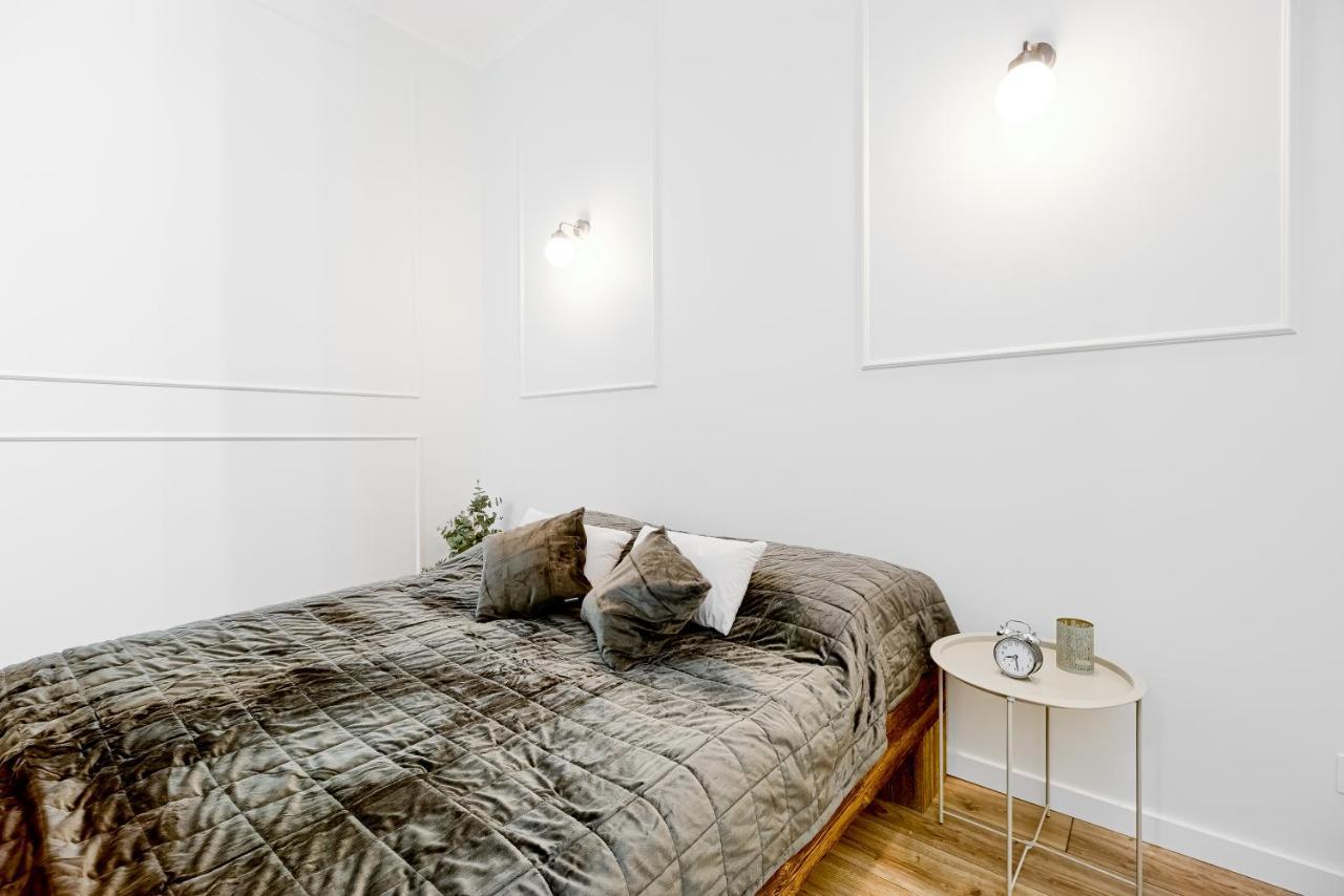Niron Apartament Dom Z Papieru Sztokholm بيوا المظهر الخارجي الصورة